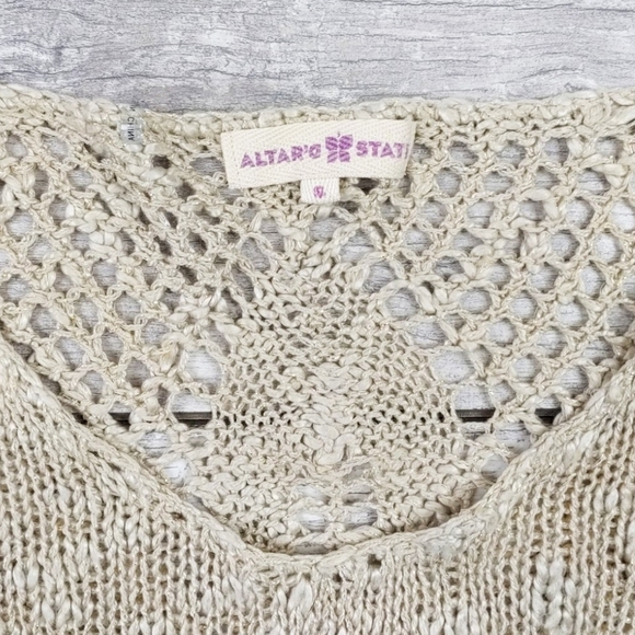ANTHROPOLOGIE ALTR'D STATE CUT OUT BACK SWEATER - Picture 3 of 5